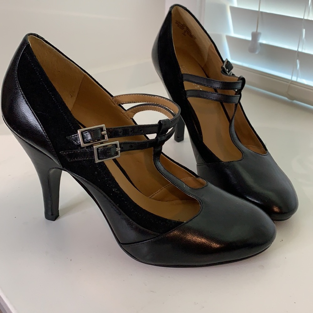 Nine West Women’s Baby Doll heels